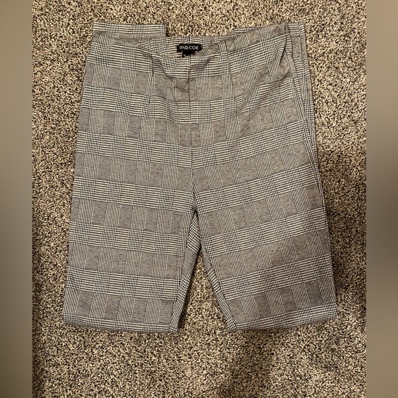 Pant - Picture 2 of 2